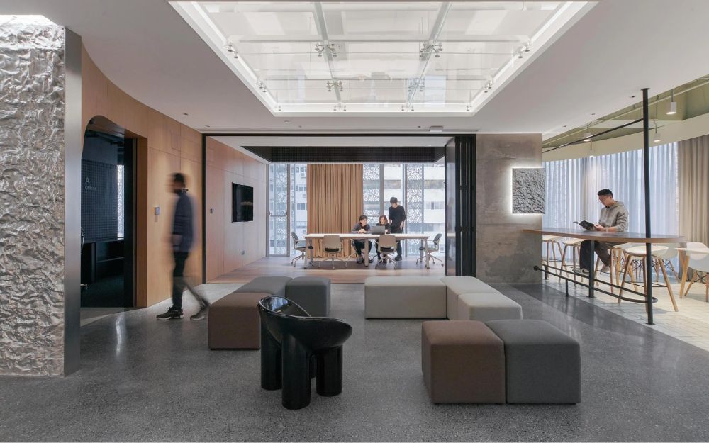 Ứng dụng tấm ốp than tre tại khu vực thư giãn trong văn phòng