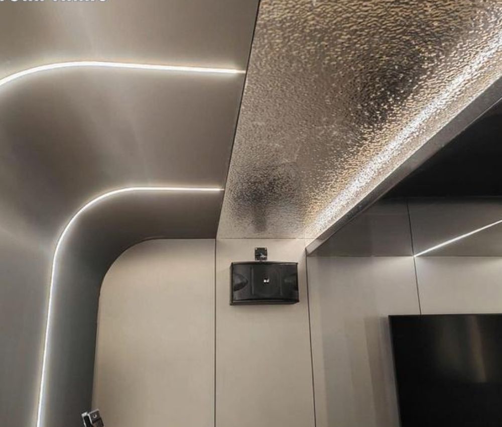 Gia chủ cần tìm hiểu kỹ trước khi quyết định sử dụng tấm ốp than tre uốn cong