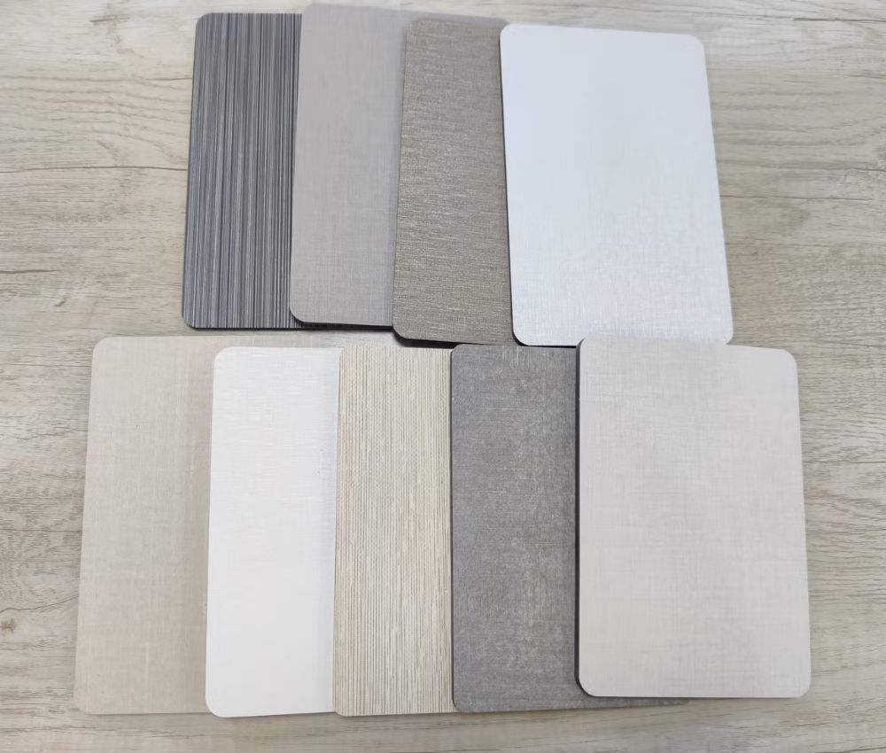 Thị trường tấm ốp than tre hiện nay cung cấp hàng trăm mẫu mã