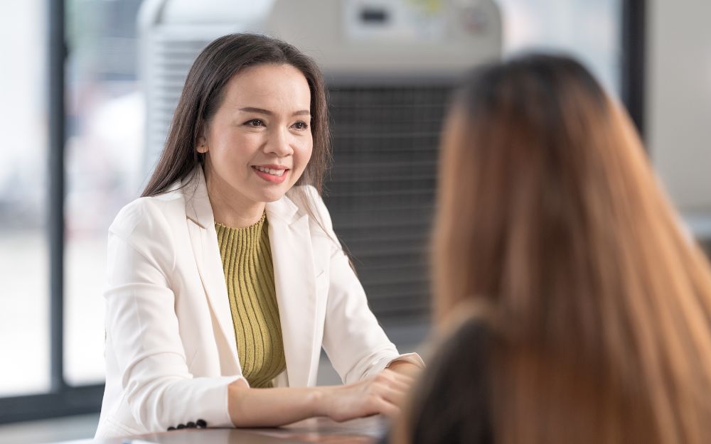 Tư vấn tấm ốp than tre tại nhà Quận 12 mang lại nhiều lợi ích