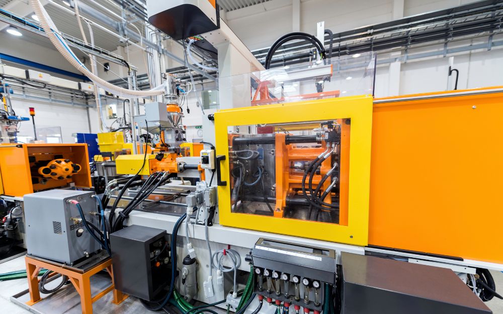 Ép định hình và tạo kết cấu tấm ốp