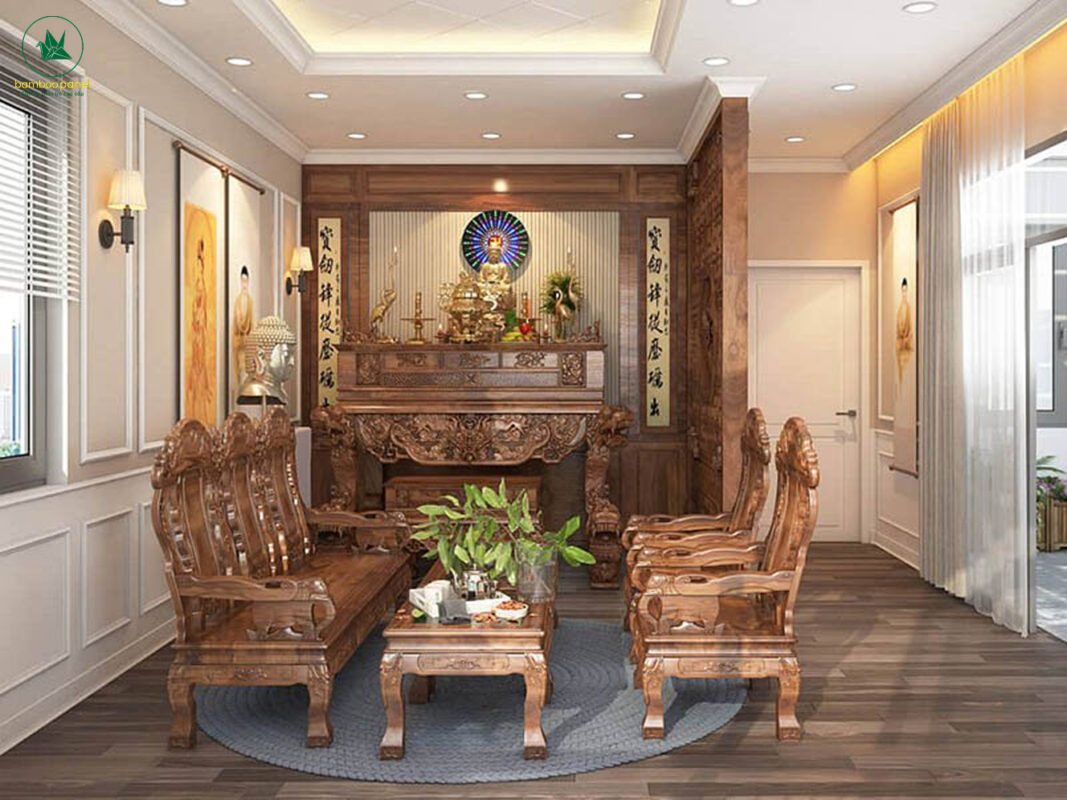 Phòng khách có bàn thờ trang trọng, hài hòa với không gian sinh hoạt