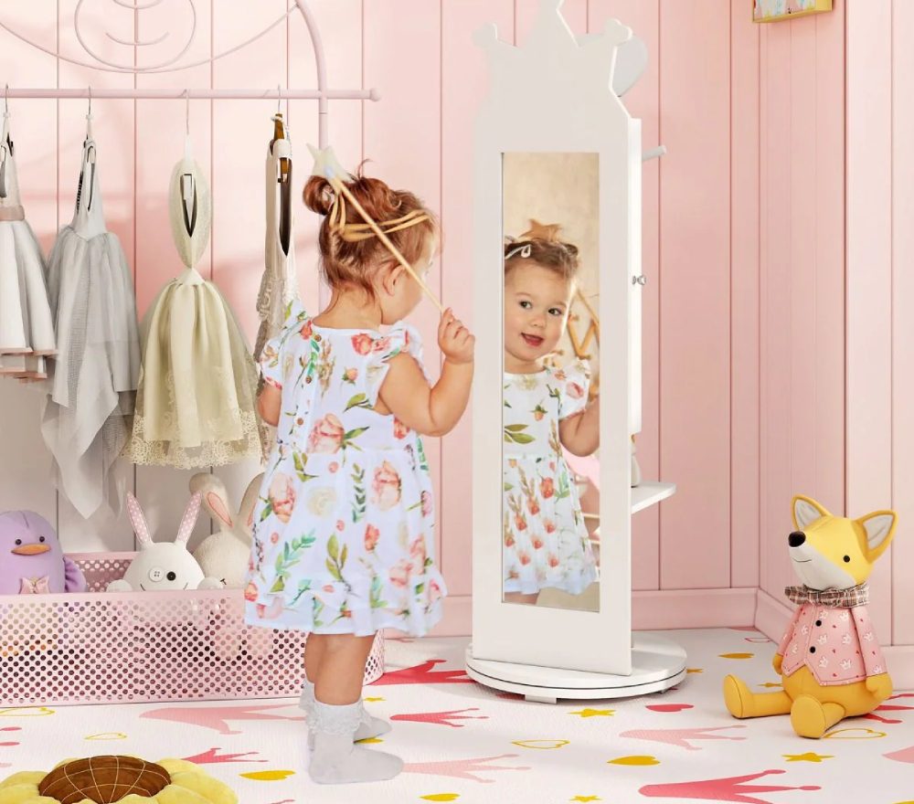 8 ý tưởng trang trí shop quần áo trẻ em diện tích nhỏ, dễ triển khai