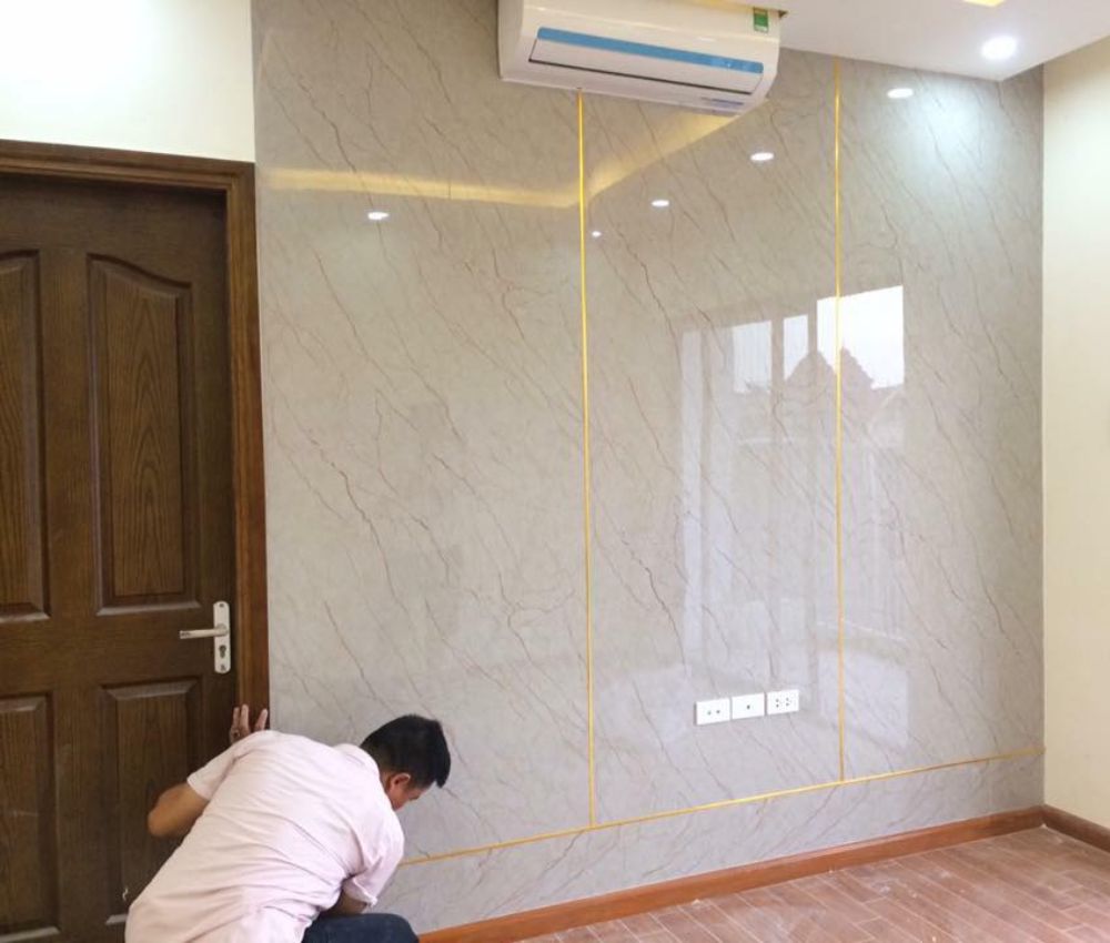 Quá trình thi công tấm nhựa ốp tường đơn giản, sạch sẽ