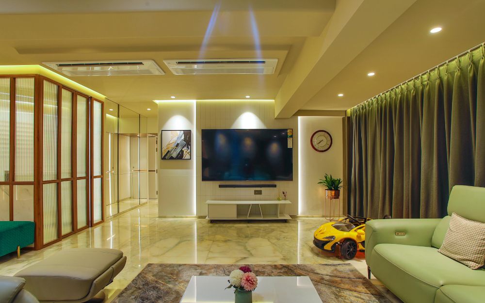 Phòng khách kết nối với phòng ngủ và phòng ăn