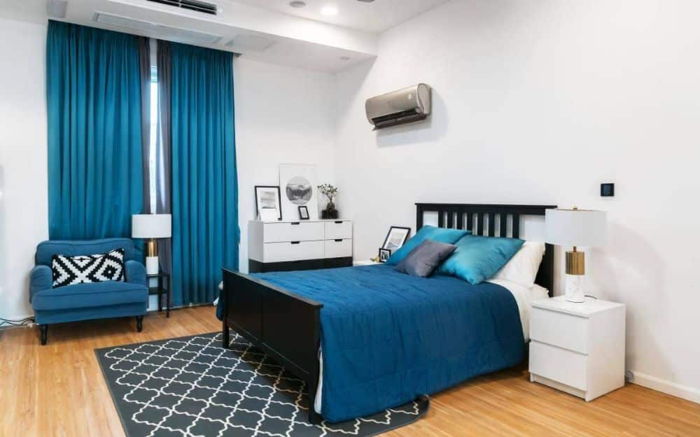 Tường lắp đặt điều hòa cần đảm bảo độ vững chắc để cố định thiết bị