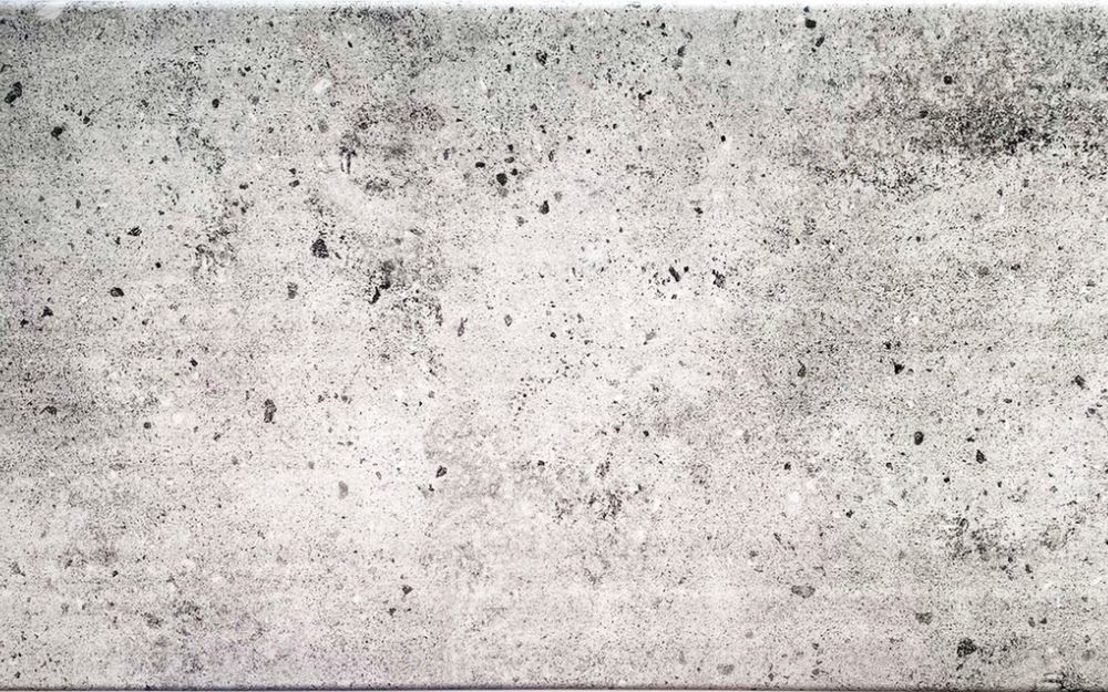 Người dùng cần kiểm tra kỹ tấm ốp than tre vân bê tông trước khi tiến hành mua hàng