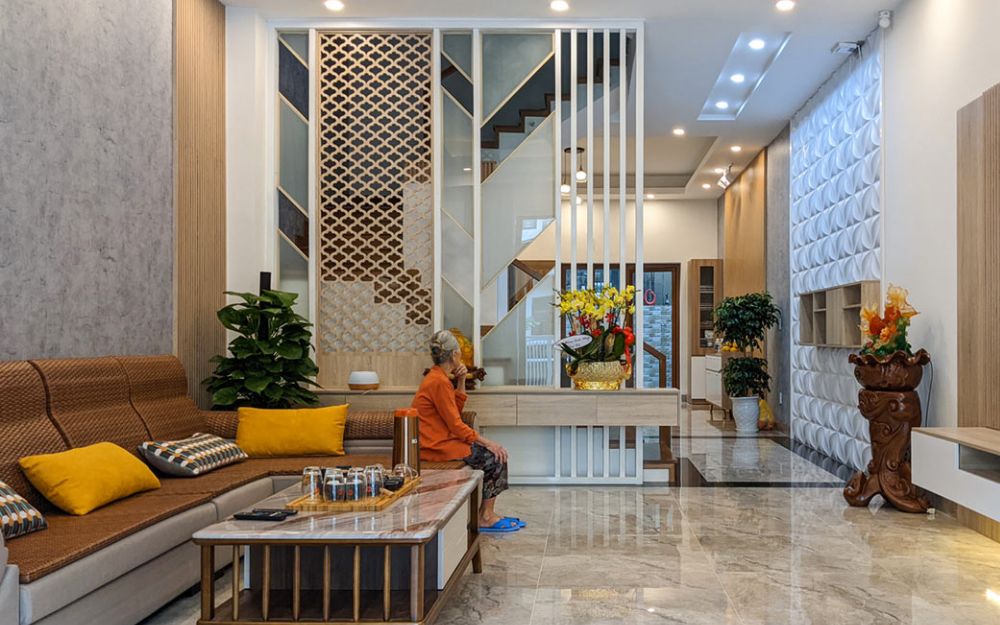 Vách cầu thang gỗ công nghiệp đa dạng mẫu mã